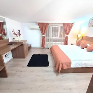 Garsoniera Privata România