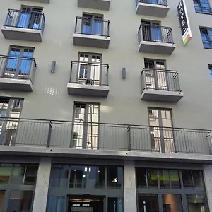 Brxxl 5 Centre Albergue Bruxelas